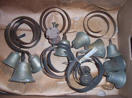 Appraisal: A quantity of house bells with springs