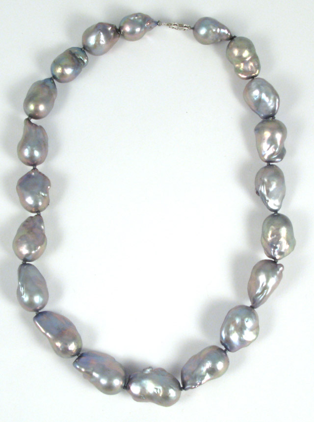 Appraisal: FRESHWATER BAROQUE PEARL NECKLACE strung with gray baroque pearls with