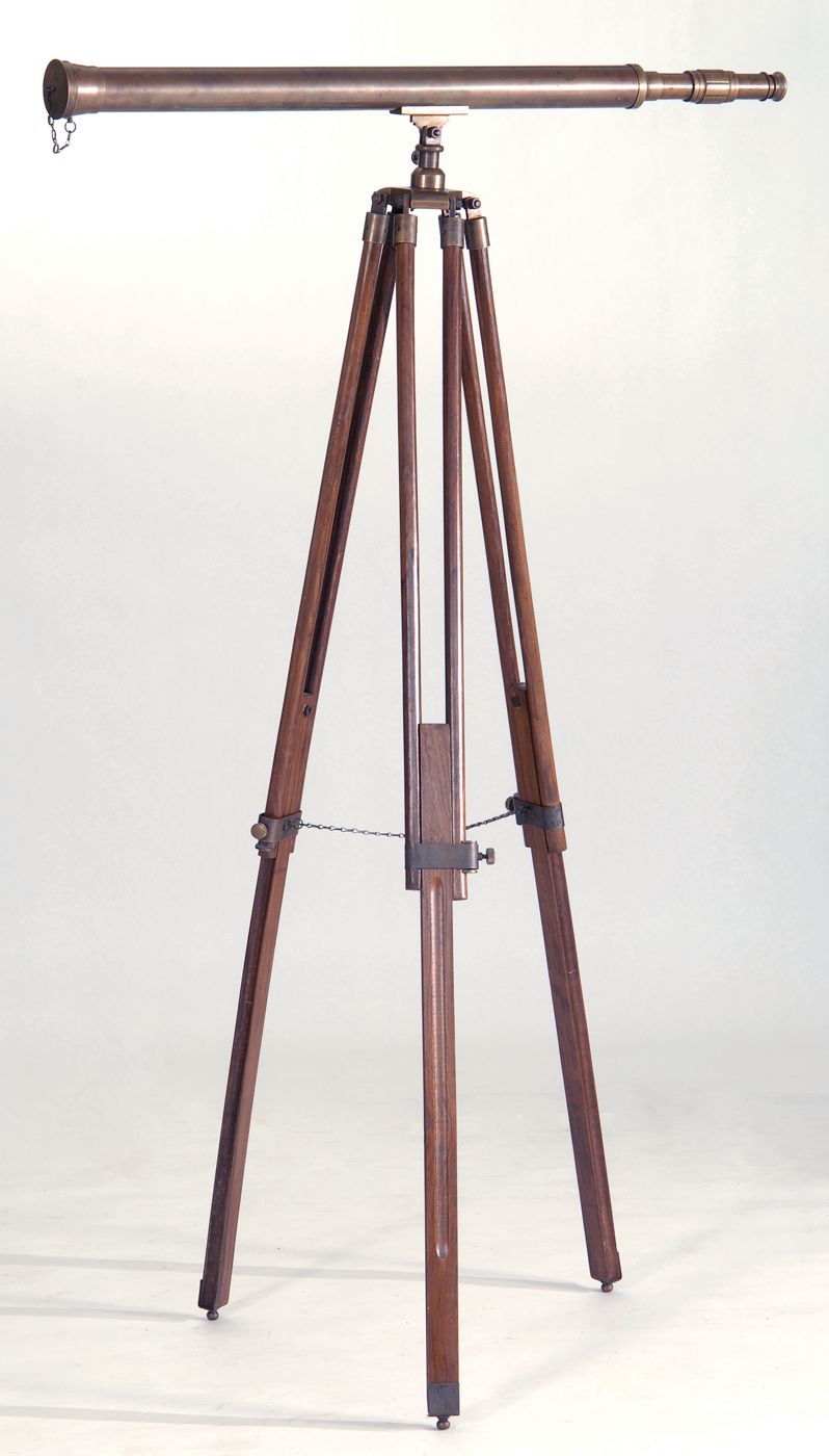 Appraisal: ENGLISH BRASS THREE-DRAW TELESCOPE th CenturyOn tripod base Length of