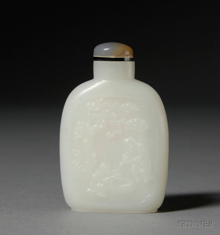 Appraisal: Jade Snuff Bottle th th century round shouldered rectangular form