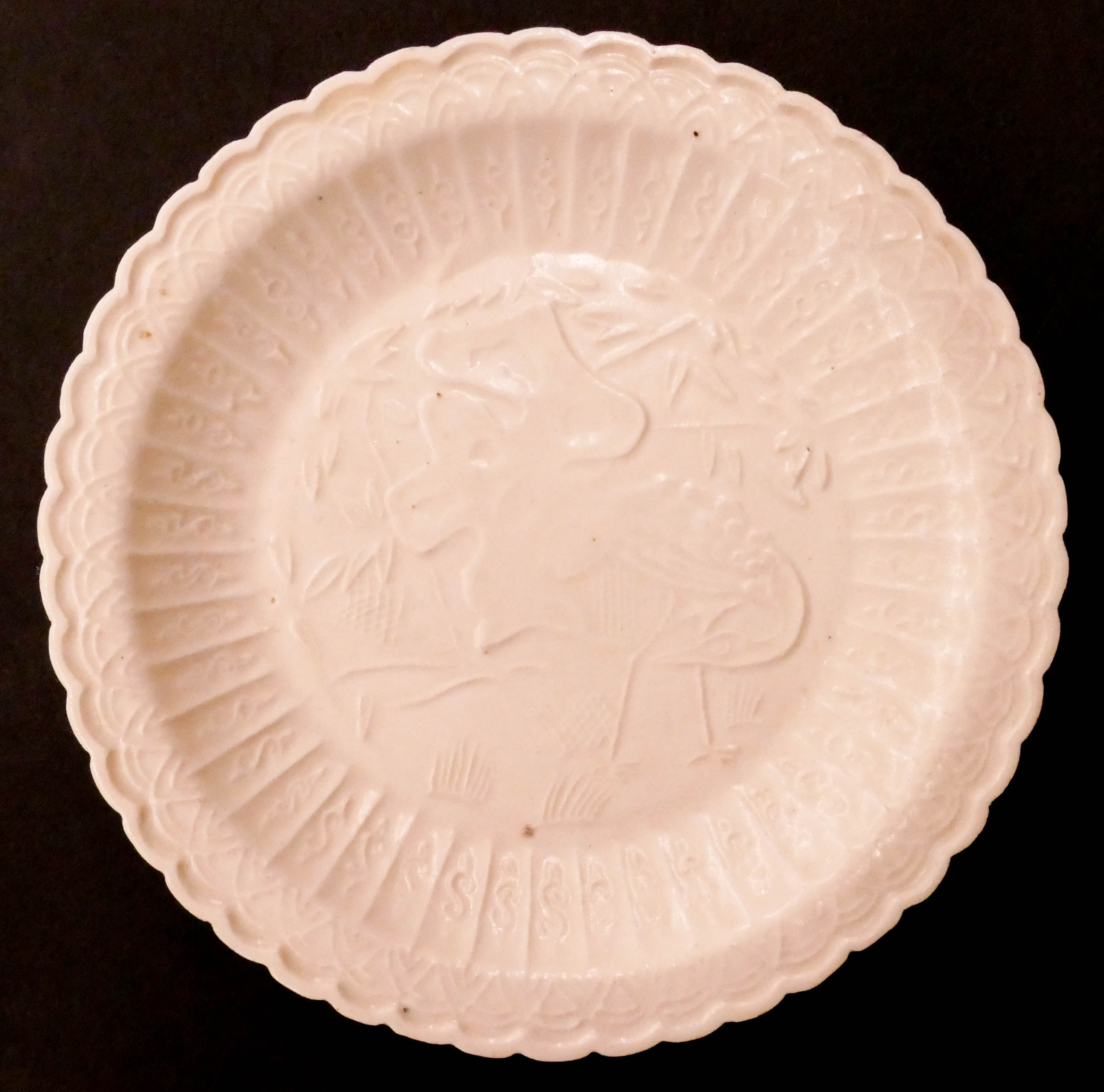 Appraisal: Chinese Ding Ware Molded Crane Dish '' A scare scalloped