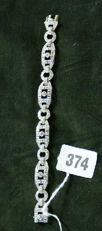 Appraisal: A Fine Art deco diamond bracelet with five oblong diamond