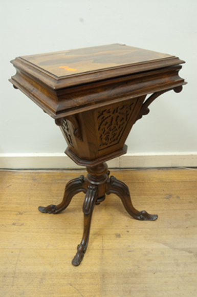 Appraisal: VICTORIAN ROSEWOOD WORK TABLE