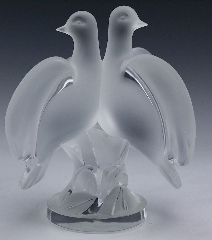 Appraisal: Lalique French Crystal Ariane Doves Glass Figurine Lalique crystal Love