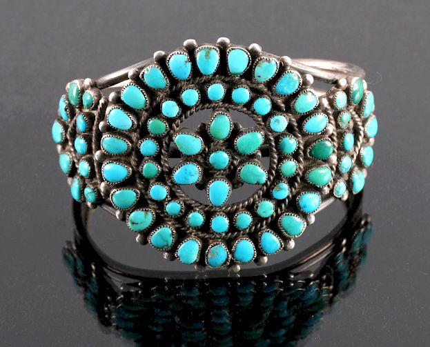 Appraisal: Navajo Sterling Silver Turquoise Petit Point Cuff This is a