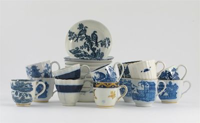 Appraisal: Thirteen blue and white cups and thirteen saucers mostly Caughley