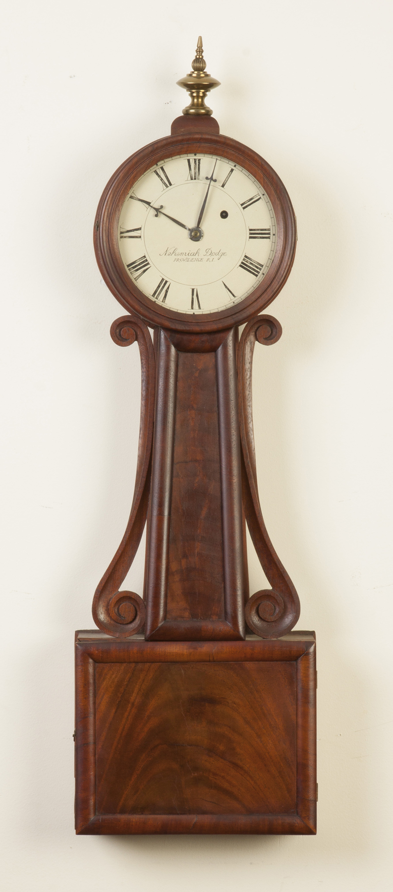 Appraisal: Nehemiah Dodge Wood Front Banjo Clock Figured mahogany case old