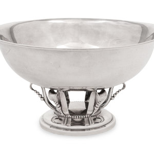 Appraisal: An American Silver Center Bowl th Century marked 'Sterling' to