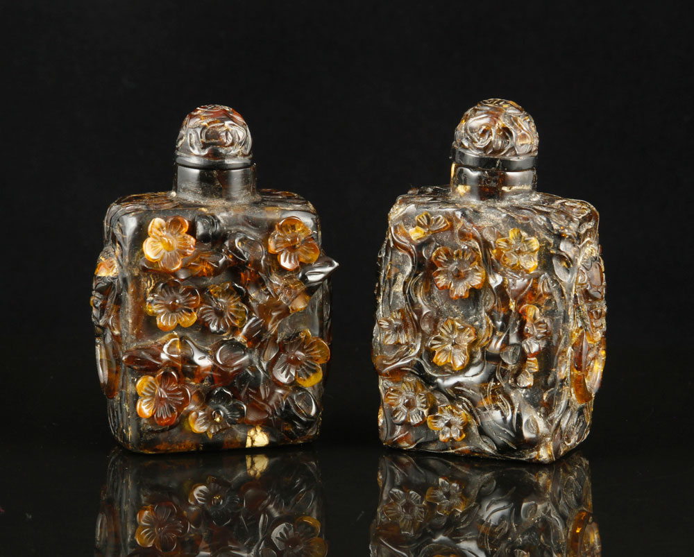 Appraisal: - Pair of Chinese Snuff Bottles Pair of snuff bottles