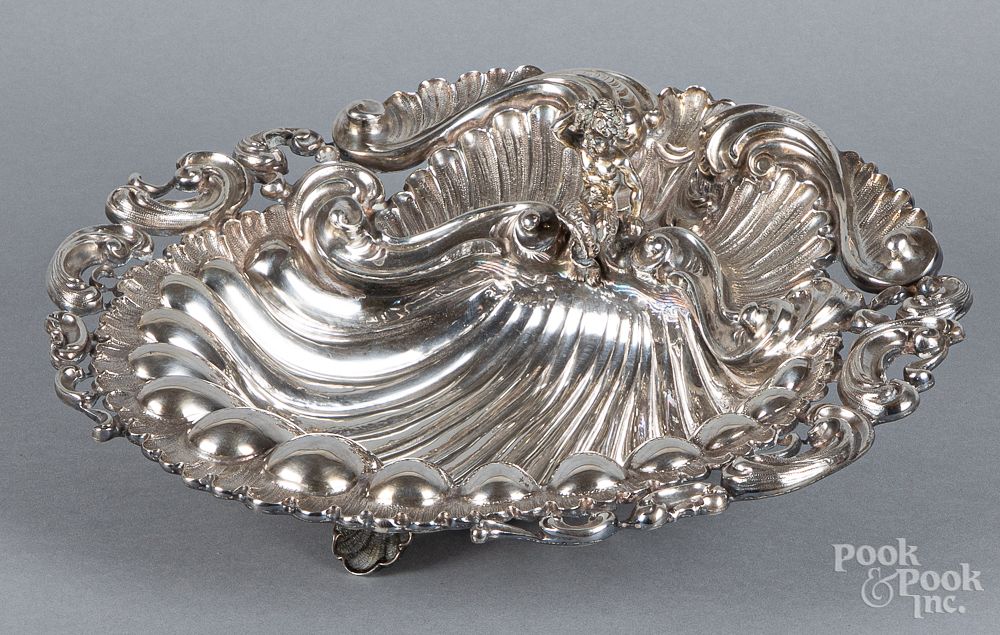 Appraisal: Italian sterling silver centerpiece bowl Italian sterling silver centerpiece bowl