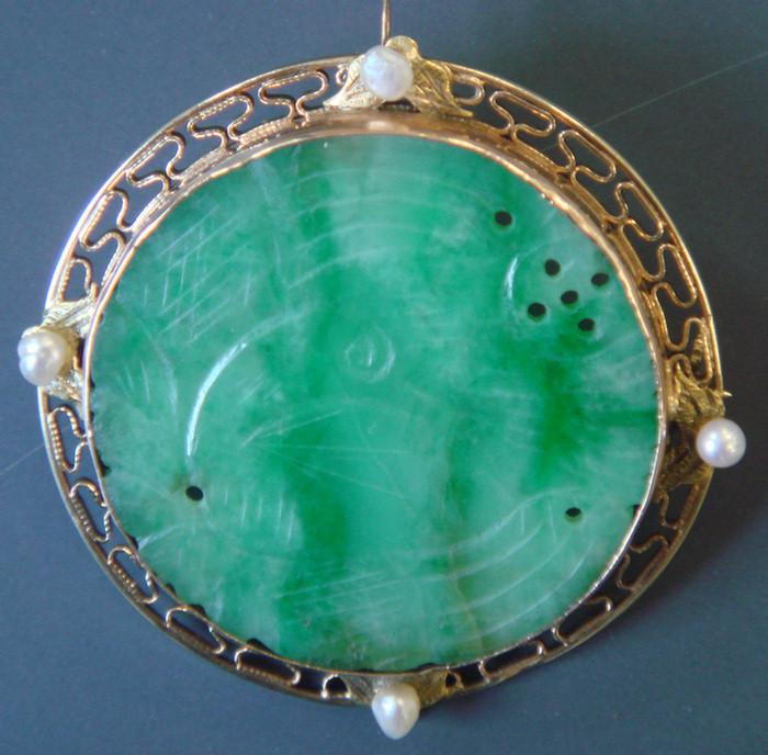 Appraisal: K Carved Jade Pin Pendant with Seed Pearls Yellow gold