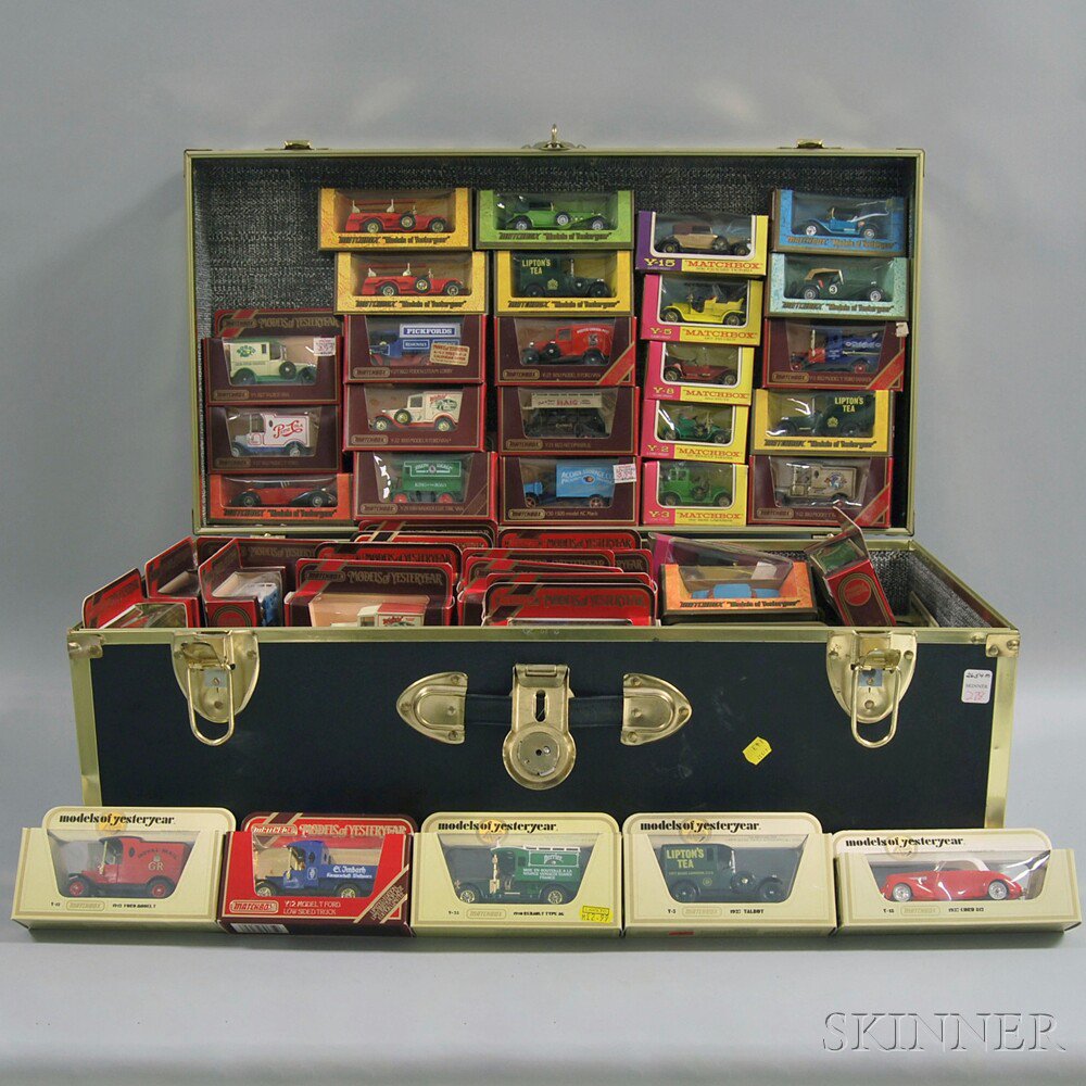 Appraisal: Approximately Lledo Matchbox and Solido Vehicles including Models of Days