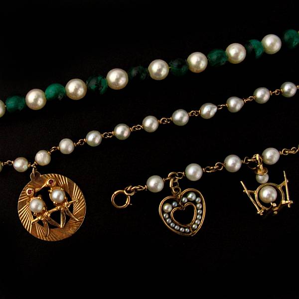 Appraisal: A collection of cultured pearl jewelry including a single strand