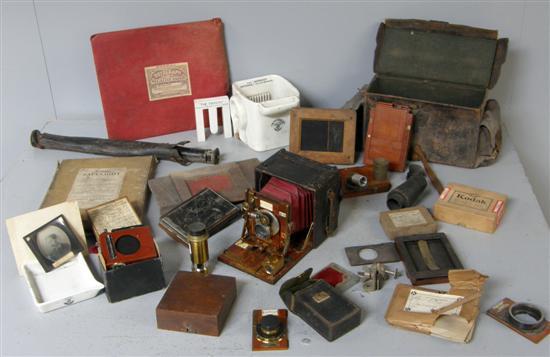 Appraisal: Sanderson 'Regular Model' mahogany and brass camera and various accessories