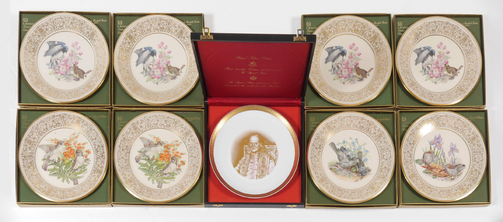 Appraisal: GROUP OF LENOX BOEHM BIRD PLATES IN BOXES annual bird