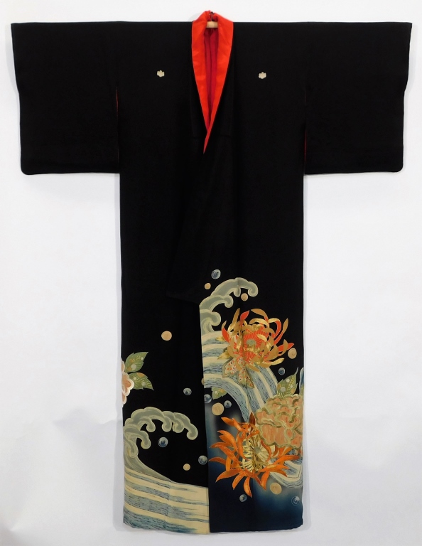 Appraisal: JAPANESE MEIJI PERIOD FLORAL WAVES TOMESODE KIMONO Japan Circa Hand