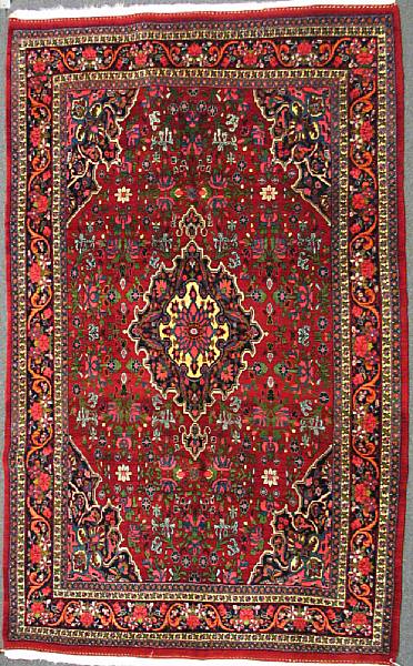 Appraisal: A Bidjar rug size approximately ft in x ft in