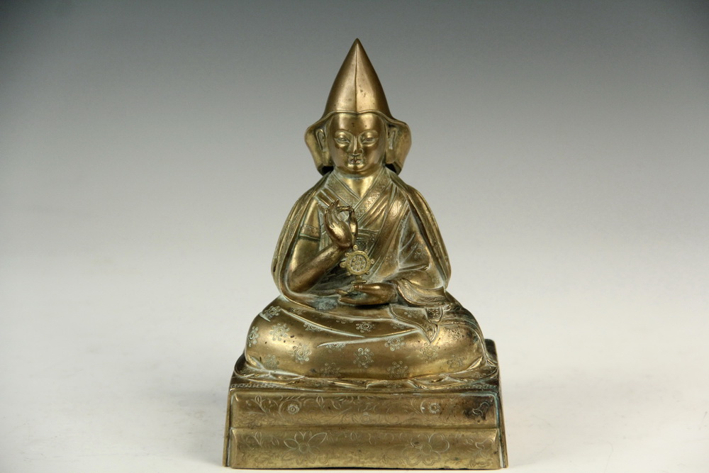 Appraisal: RARE TIBETAN BUDDHIST STATUE - th c Bronze Figure of