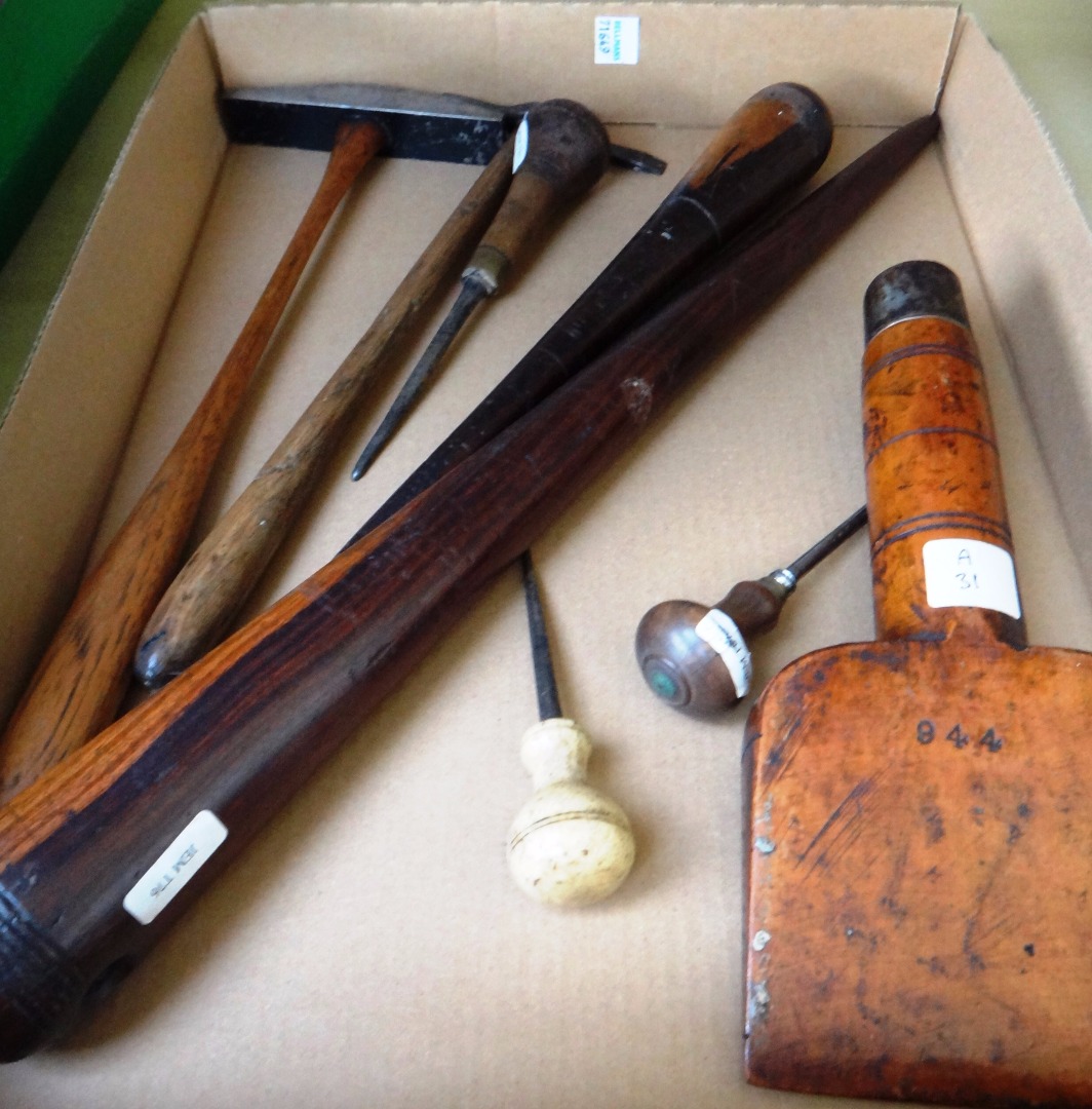 Appraisal: A collection of vintage tools including two hardwood sailors rope