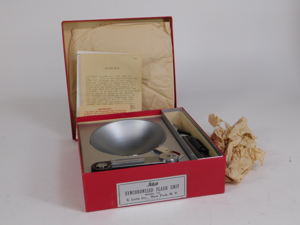 Appraisal: LEITZ LEICA MODEL VII FLASH IN ORIGINAL BOX E Leitz