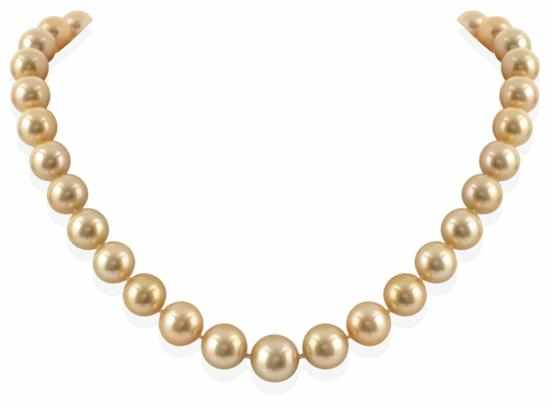 Appraisal: A STRAND OF GOLDEN SOUTH SEA PEARLS Comprising thirty seven