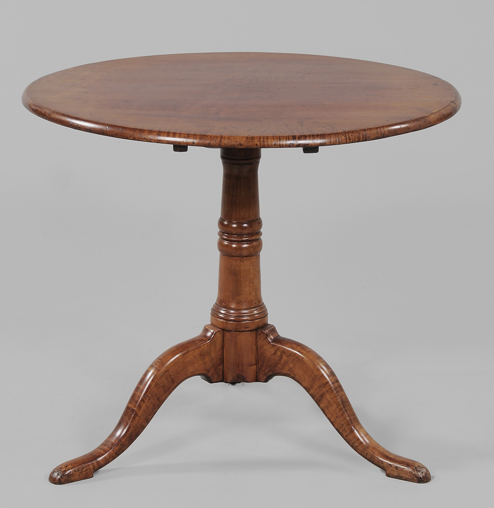 Appraisal: American Chippendale Figured Maple Tea Table New England late th