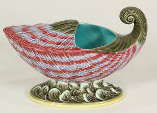 Appraisal: Minton majolica shell form spoon warmer th century naturalistically modeled