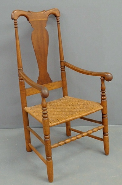 Appraisal: New England Queen Anne maple open armchair c with splintwood