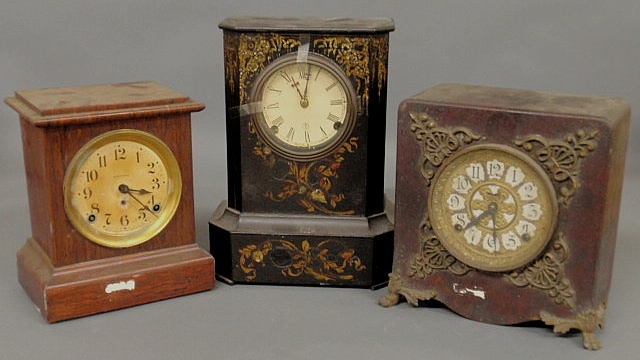 Appraisal: Two Seth Thomas mantel clocks and an Ingraham example tallest