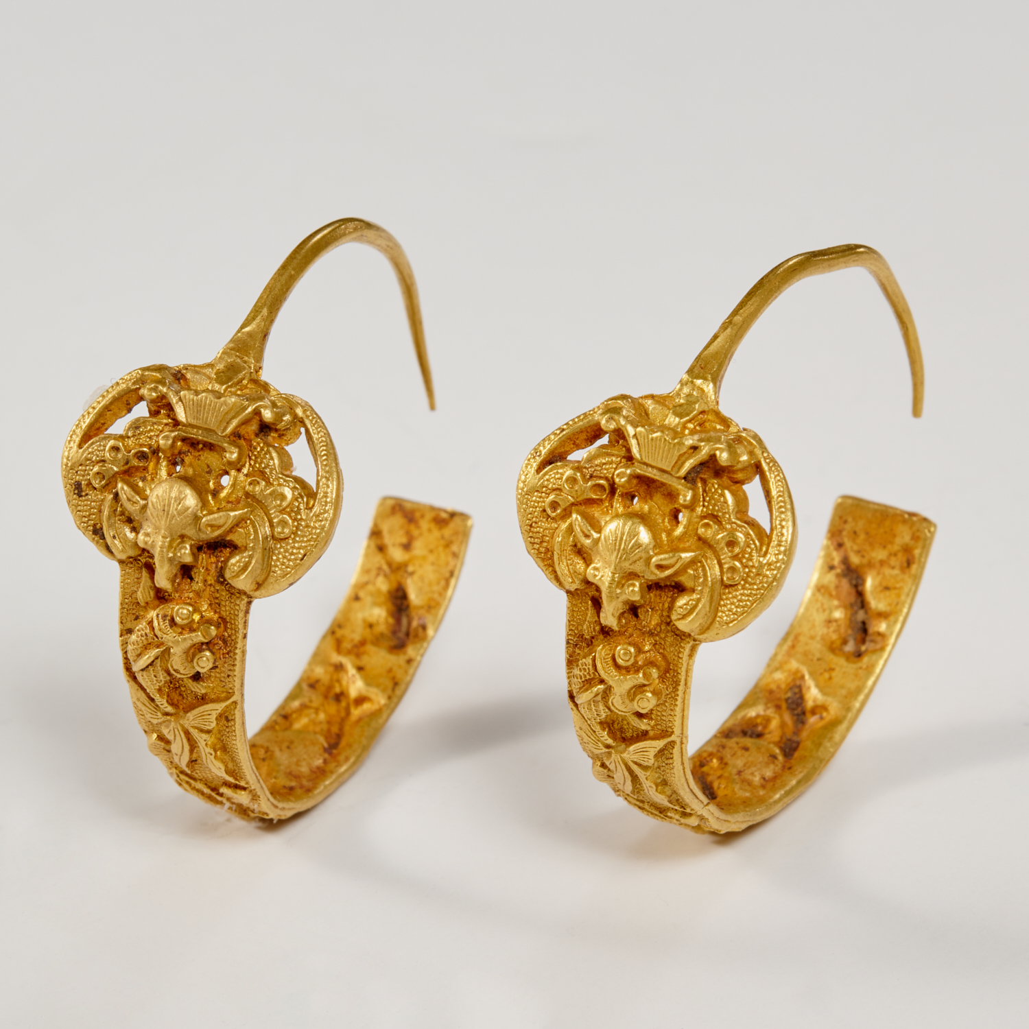 Appraisal: CHINESE MING ERA GOLD EARRINGS EX IRVING COLL Ming Qing