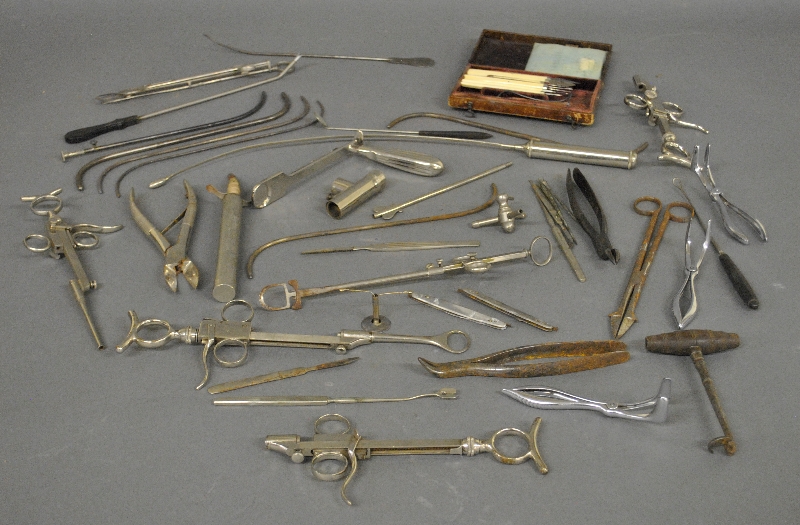 Appraisal: - Large grouping of metal surgical instruments including a tonsillectomy