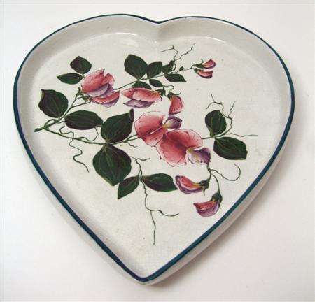 Appraisal: WEMYSS HEART TRAY CIRCA decorated with sweet peas impressed mark