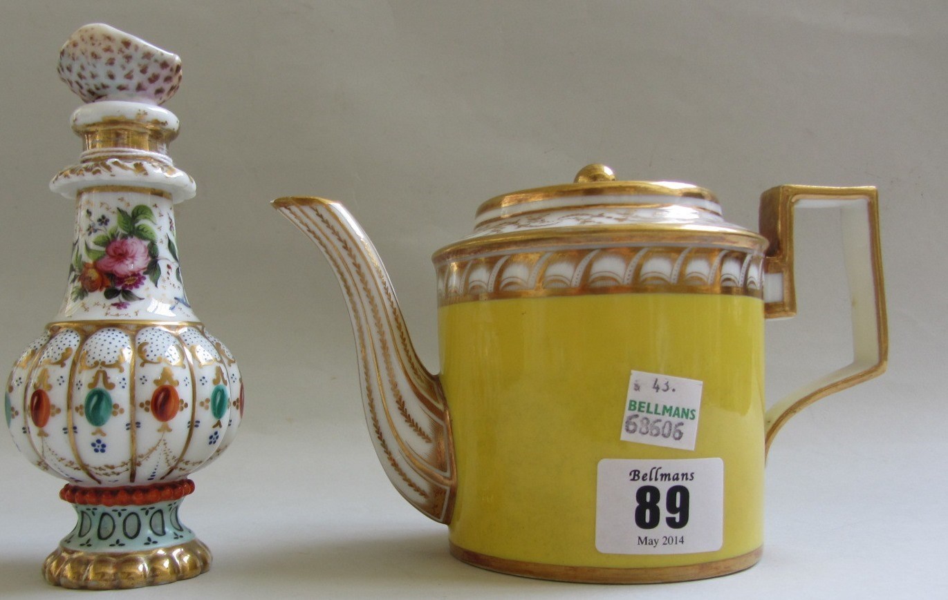 Appraisal: A Paris porcelain yellow ground teapot and cover late th