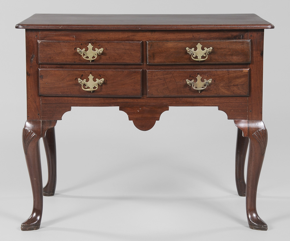 Appraisal: Pennsylvania Chippendale Mahogany Dressing Table Philadelphia area circa s mahogany