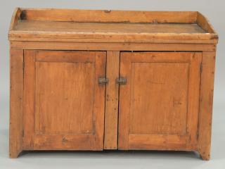 Appraisal: Primitive dry sink with two doors ht in wd in