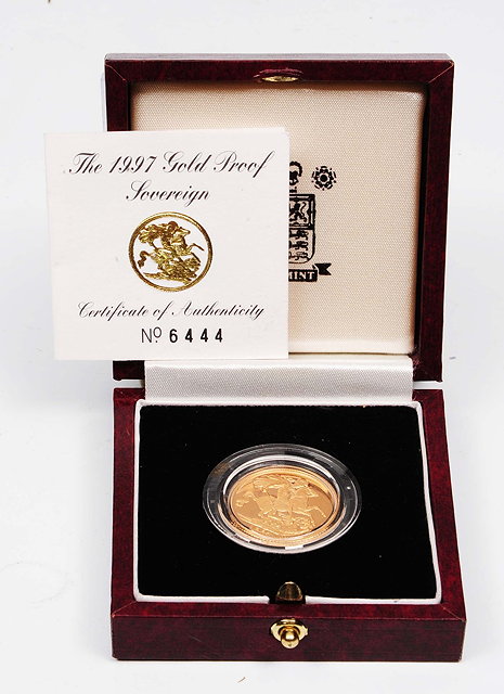 Appraisal: A gold proof sovereignin presentation case