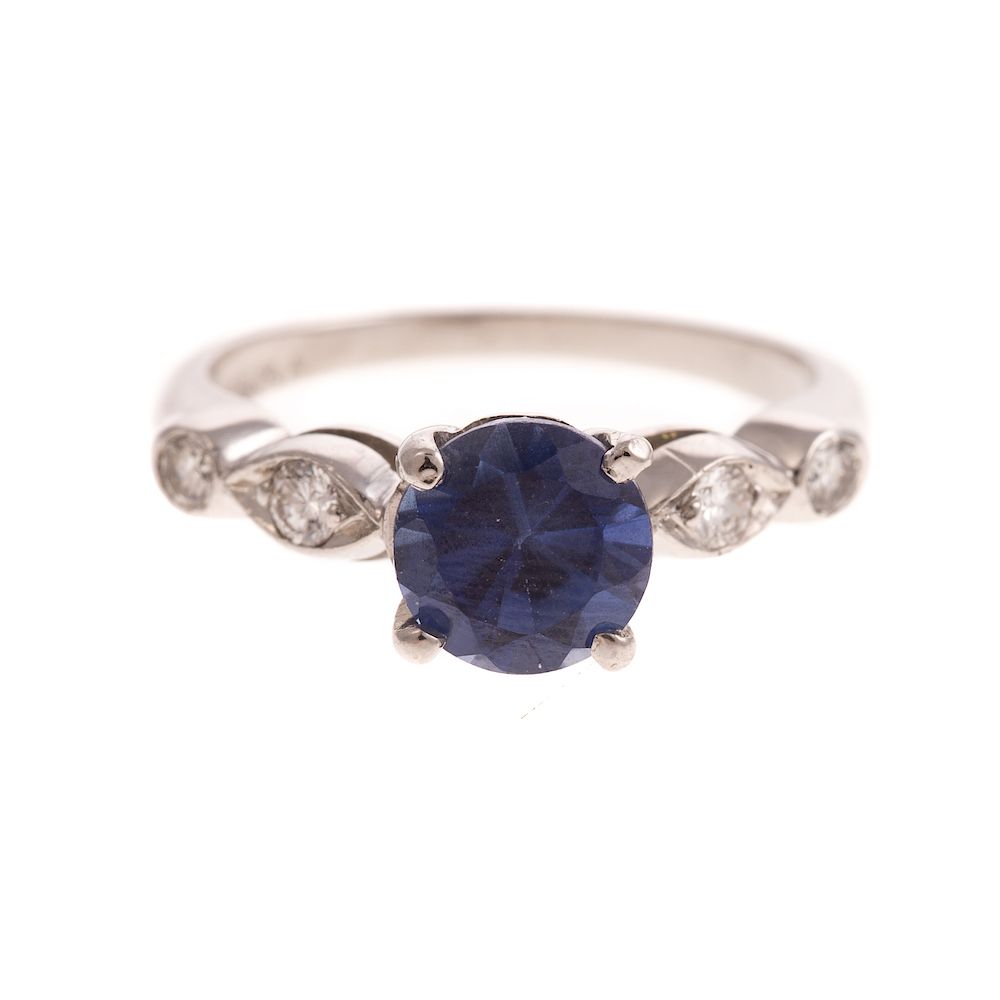 Appraisal: A Vintage Sapphire Diamond Ring in Platinum platinum ring featuring