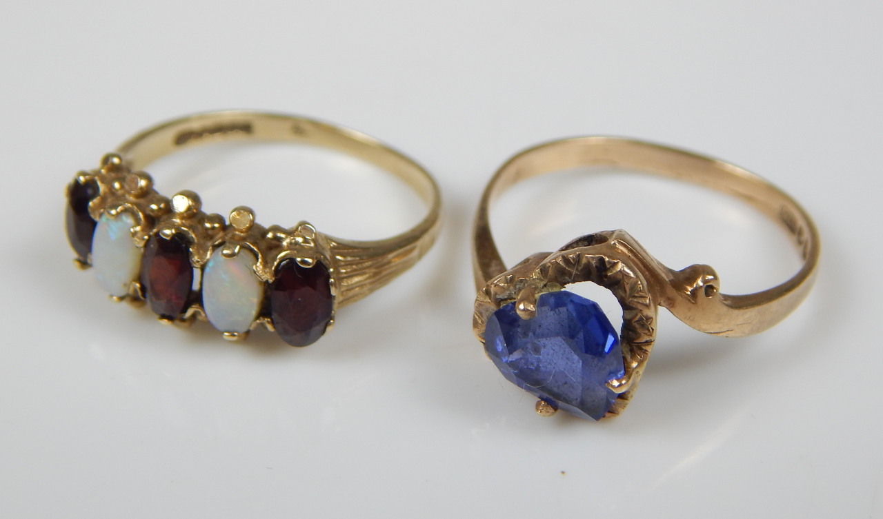 Appraisal: Two ct gold dress rings each stone set g all