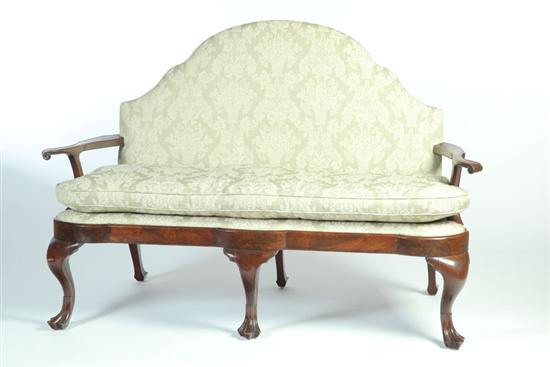 Appraisal: QUEEN ANNE-STYLE SETTEE American late th century mahogany Stepped back