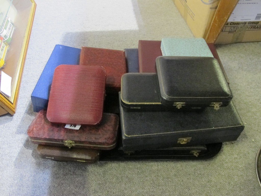 Appraisal: A tray lot of part cutlery sets