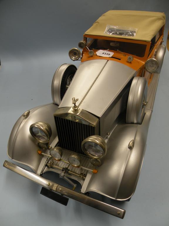 Appraisal: A scale model of a Rolls Royce tourer