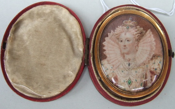 Appraisal: An oval portrait miniature of a lady in th century