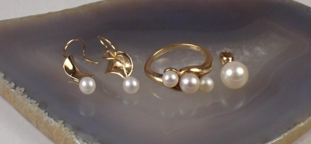 Appraisal: FOUR ARTICLES OF PEARL AND FOURTEEN KARAT GOLD JEWELRY including