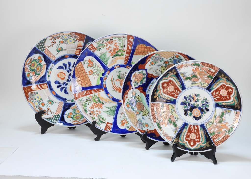 Appraisal: PC JAPANESE IMARI PORCELAIN CHARGERS Japan th CenturyDecorated with vibrant