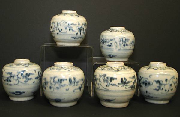 Appraisal: Ten blue and white small jars Late th Early th