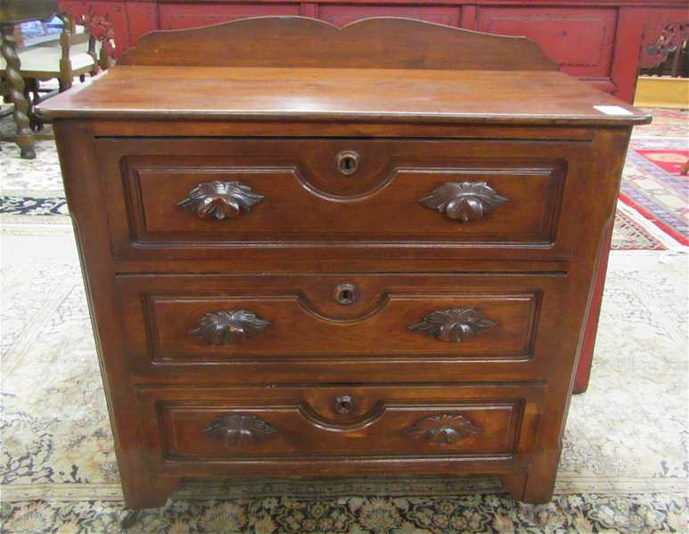 Appraisal: SMALL VICTORIAN WALNUT CHEST OF DRAWERS American last quarter of