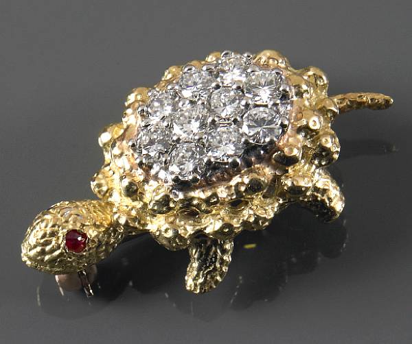 Appraisal: An k gold and diamond turtle brooch signed for Hammerman