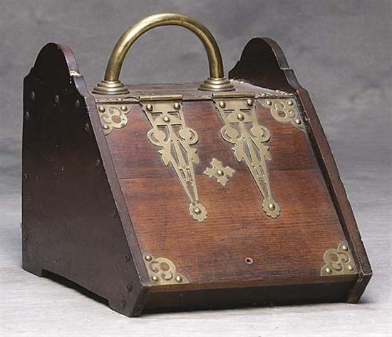 Appraisal: English brass-bound oak coal scuttle th century sloped hinged front