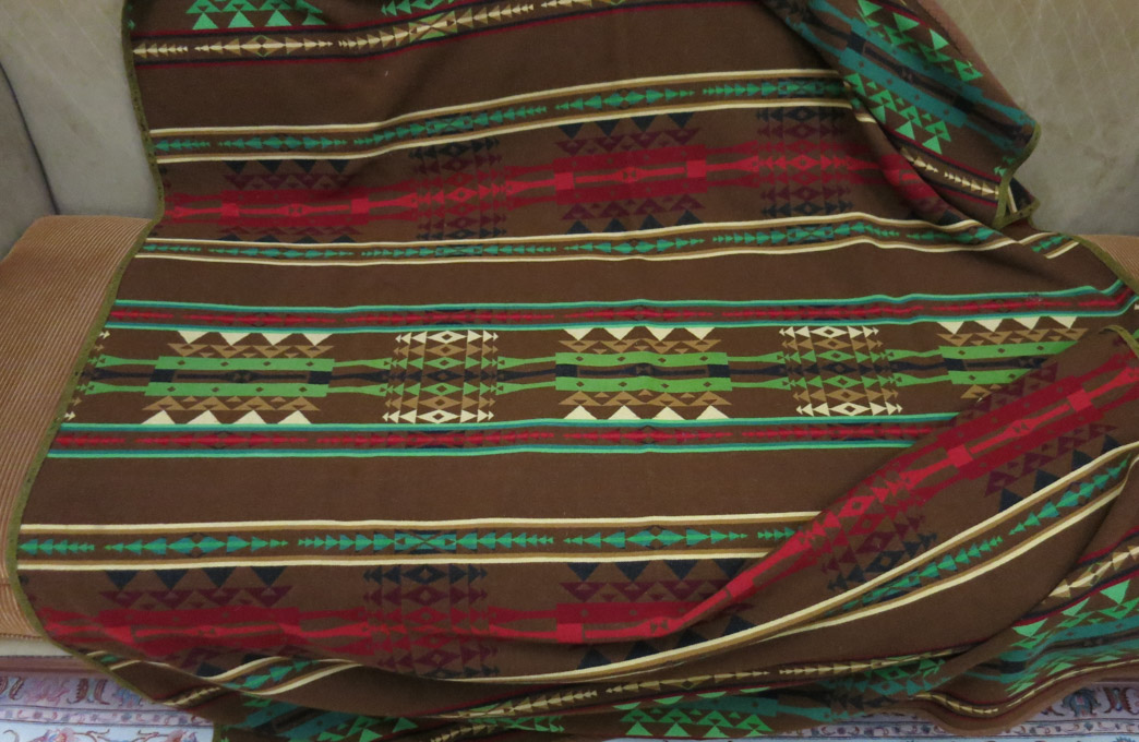 Appraisal: NATIVE AMERICAN PENDLETON WOOL BLANKET Pendleton Woolen Mills Pendleton Oregon