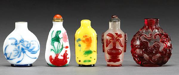 Appraisal: A group of five Peking glass snuff bottles with carved